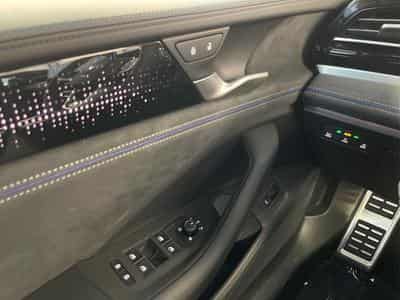 VW Passat Variant R-Line (2026) - Photo 10