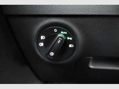 Skoda Karoq 1.5 TSI DSG (2025) - Photo 8