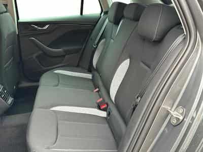 Skoda Kamiq Selection (2025) - Foto 12