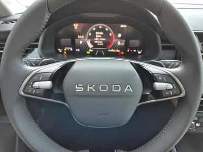 Skoda Kamiq 1.0 TSI 115PS (2025) - Foto 15