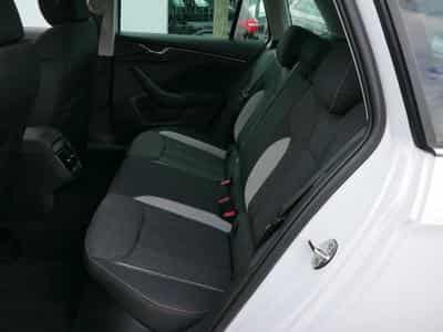 Skoda Kamiq Kamiq 130 Jahre (2025) - Foto 10