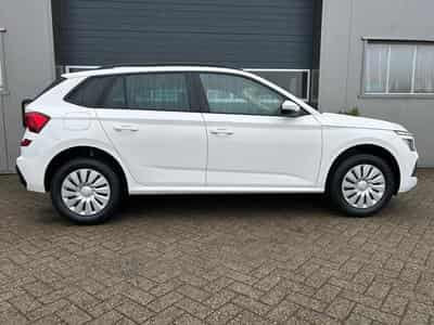 Skoda Kamiq 1.0 TSI 115PS (2025) - Foto 6