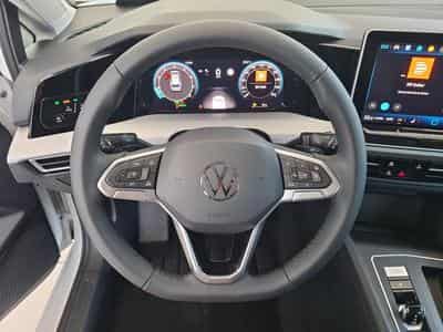 VW Golf Variant 1.5 eTSI 110 kW Life (2026) - Photo 13