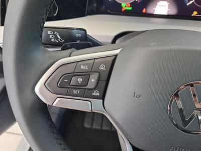 VW Golf Variant 1.5 eTSI 110 kW Life (2026) - Photo 14