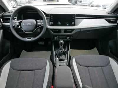 Skoda Kamiq Kamiq 130 Jahre (2025) - Foto 11