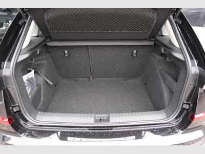 Skoda Kamiq 1.0 TSI Selection (2025) - Photo 8