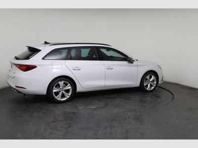 Seat Leon FR Plus (2025) - Foto 8