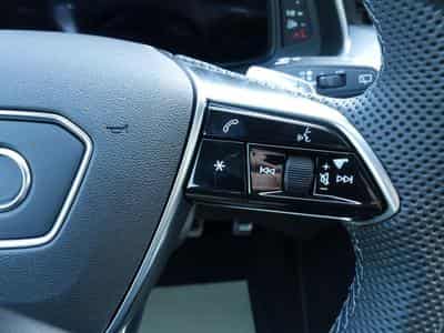 Audi S6 e-tron Avant TDI quattro (2024) - Foto 15