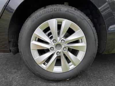 Skoda Octavia Selection (2025) - Photo 9