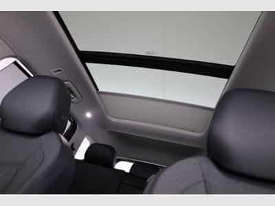 VW Tayron 1.5 TSI eHybrid 150 kW Life (2025) - Photo 10