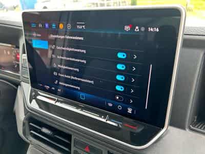 VW Crafter 35 2.0 TDI (2025) - Photo 10