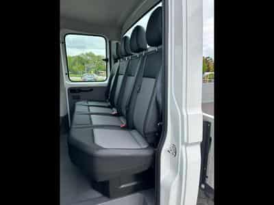 VW Crafter 35 2.0 TDI (2025) - Photo 15