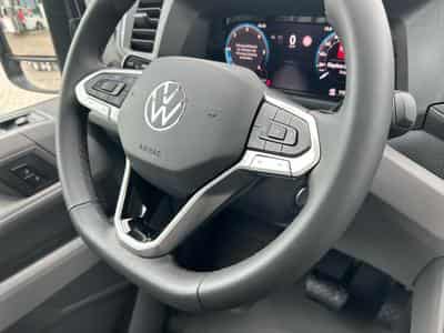 VW Crafter 35 2.0 TDI (2025) - Photo 8