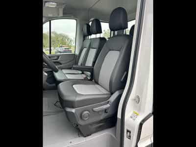 VW Crafter 35 2.0 TDI (2025) - Photo 5