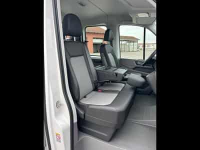 VW Crafter 35 2.0 TDI (2025) - Photo 6