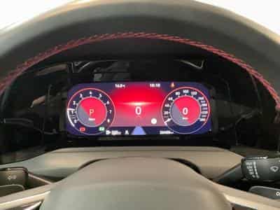 VW Golf GTI+DSG+LED+NAVI+DIGI+ (2024) - Photo 11