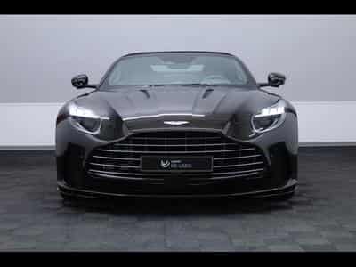Aston-Martin DB12 V8 VOLANTE (2024) - Photo 2