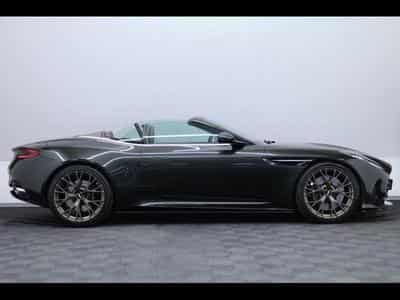 Aston-Martin DB12 V8 VOLANTE (2024) - Photo 5