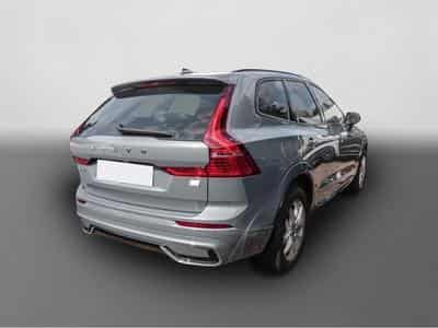 Volvo XC60 (2024) - Photo 2