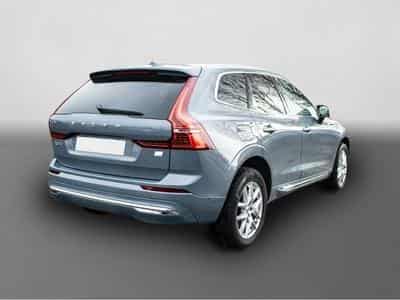 Volvo XC60 (2024) - Photo 2