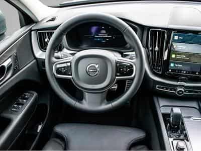 Volvo XC60 (2024) - Photo 7