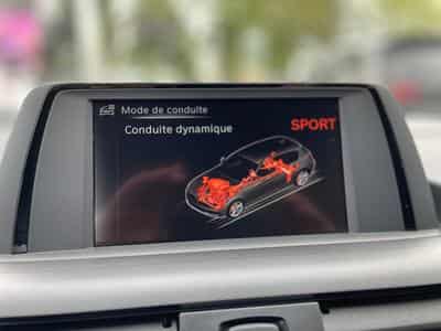 BMW 118 i Steptronic Sport-line (2014) - Foto 11