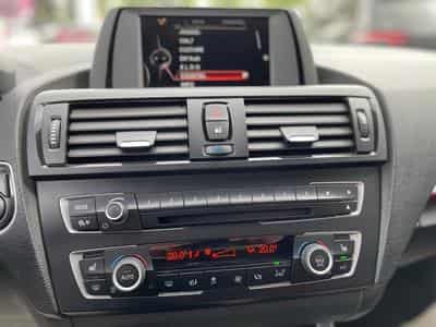 BMW 118 i Steptronic Sport-line (2014) - Foto 9