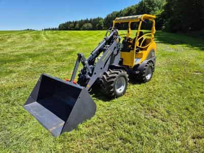 Eurotrac F25 (2024) - Foto 7