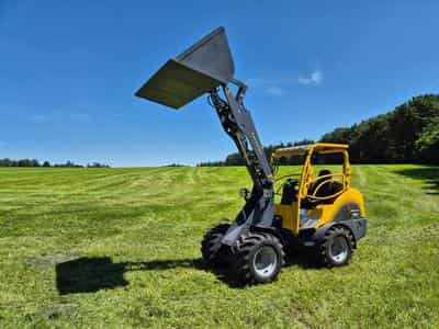 Eurotrac F25 (2024) - Foto 8