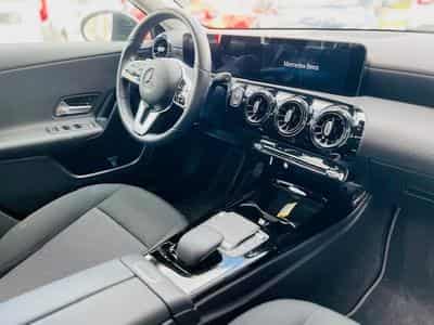 Mercedes A 180 2.0 A 180 D BUSINESS SOLUTION DCT (2021) - Photo 9