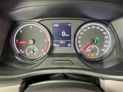 VW T6.1 Comfortline-lang+DSG+9Sitze+AHK (2023) - Photo 11