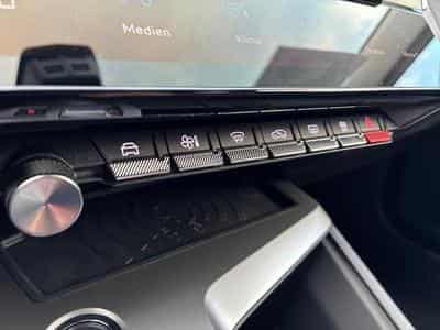 PEUGEOT 308 1.5 BlueHDi 130ch S&S Allure EAT8 (2025) - Photo 8