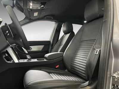 Land-Rover Discovery Sport P270e Plug-In-Hybrid Dynamic SE +MERIDIAN SOUND SYSTEM (2025) - Photo 7