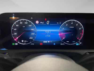 Mercedes A 200 1.3 hatchback AMG EDITION (2025) - Foto 2