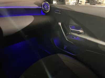 Mercedes A 200 1.3 hatchback AMG Edition (2025) - Foto 9