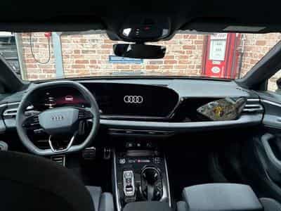 Audi A5 A5 Avant 2.0 TFSi 204cv Auto S-line Edition (2025) - Foto 4