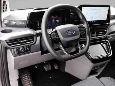 Ford Transit (2025) - Photo 3