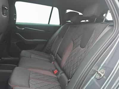 Skoda Octavia RS (2025) - Photo 11