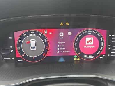 Skoda Octavia RS (2025) - Photo 14