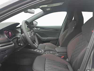 Skoda Octavia RS (2025) - Photo 9