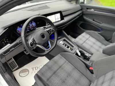 VW Golf 8 GTE 1.4 TSI 245CV DSG (2020) - Foto 6