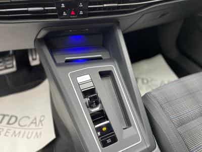 VW Golf 8 GTE 1.4 TSI 245CV DSG (2020) - Foto 10