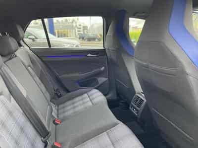 VW Golf 8 GTE 1.4 TSI 245CV DSG (2020) - Foto 5