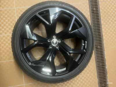 Felgen und Reifen – 23" - Foto 1