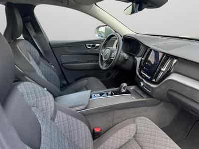 Volvo XC60 B4 Core / Diesel (2023) - Photo 14