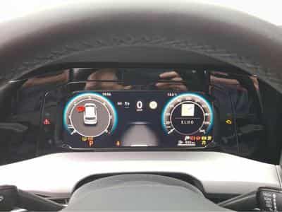 VW Golf Life (2025) - Photo 13