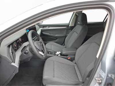 VW Golf Life (2025) - Photo 9