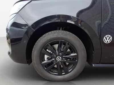 VW T7 Life (2025) - Photo 7