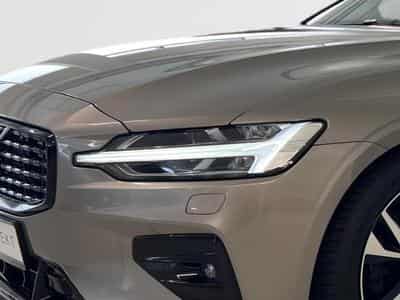 Volvo V60 R-Design (2021) - Foto 5