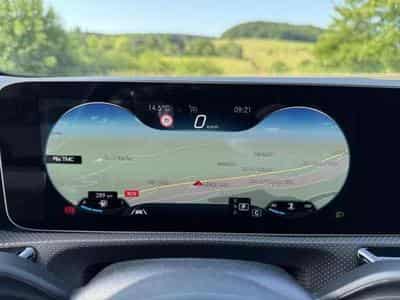 Mercedes A 200 AMG LINE - JUSQU'A 48 MOIS DE GARANTIE (2018) - Foto 12